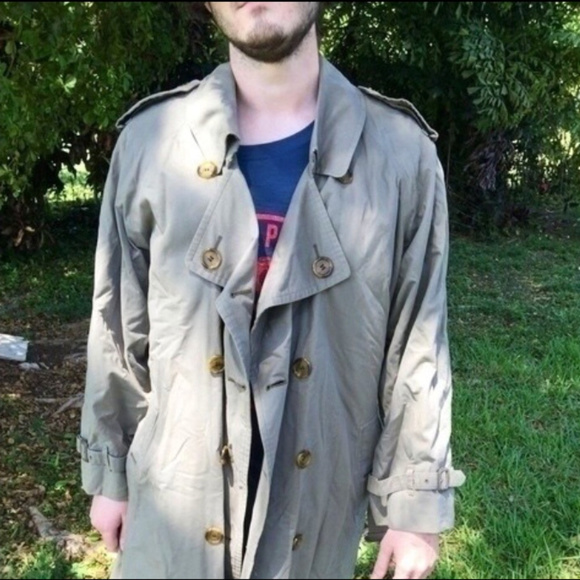 Burberry 100% wool trench coat